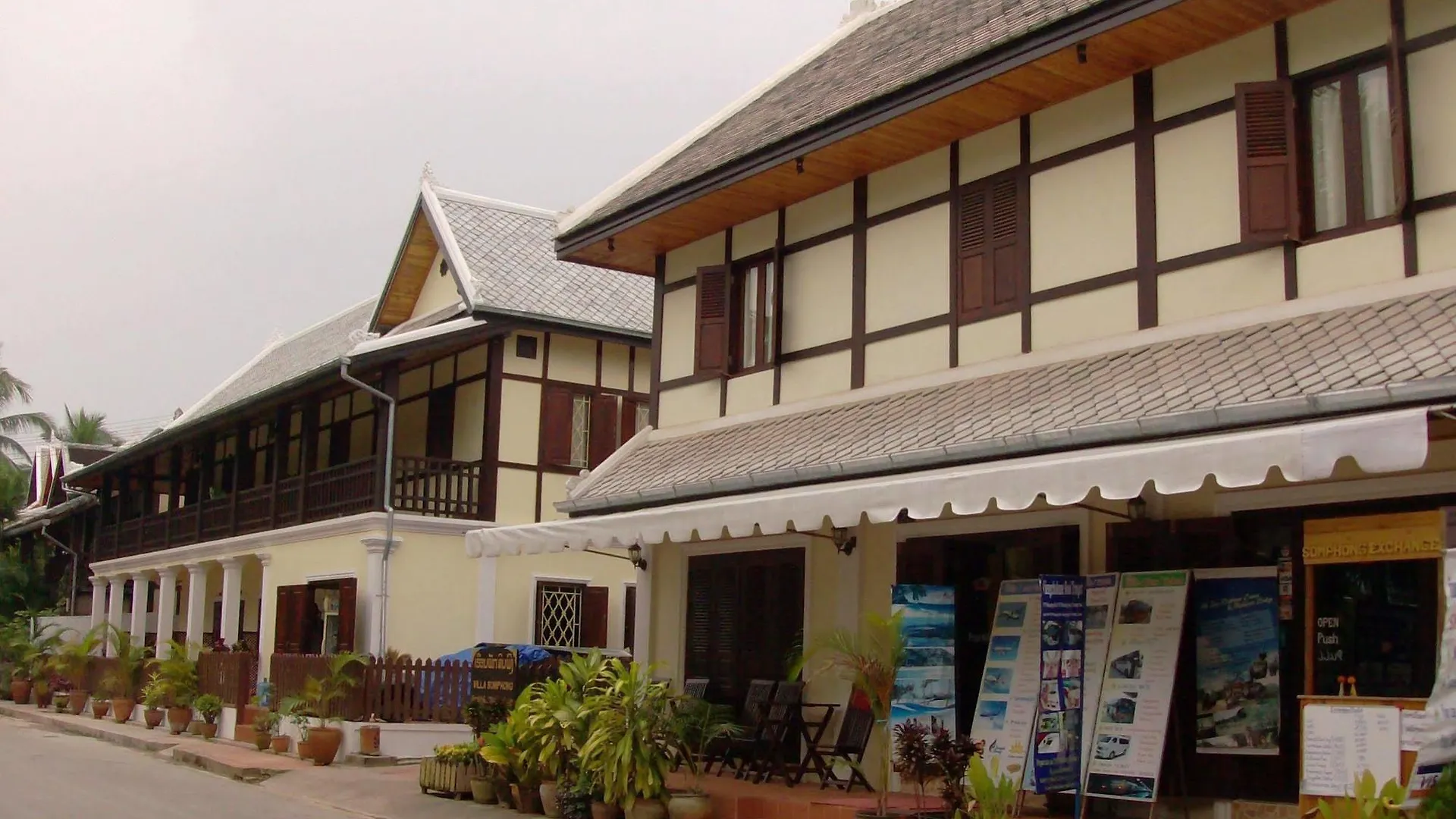 Villa Khili Namkhan Luang Prabang 3*,