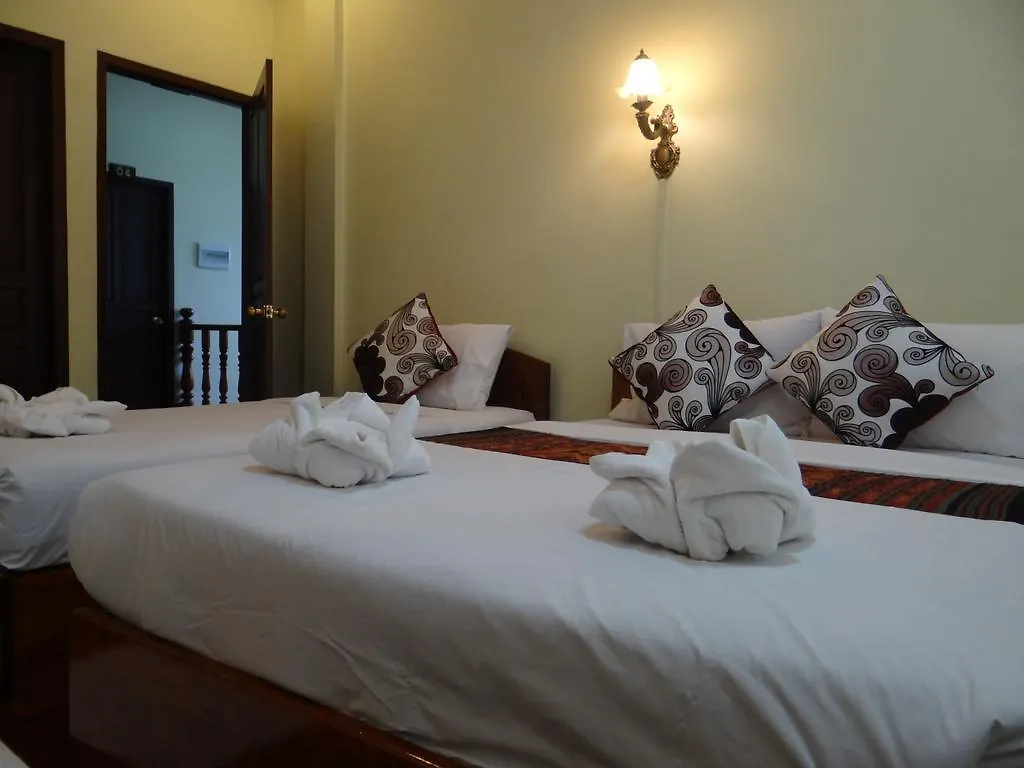 Villa Khili Namkhan Luang Prabang 3*,  Laos